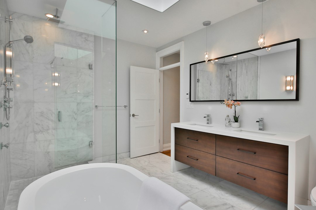 Bathroom Vanity Design in Gurgaon: Materials, Storage & Planning Guide 2026
