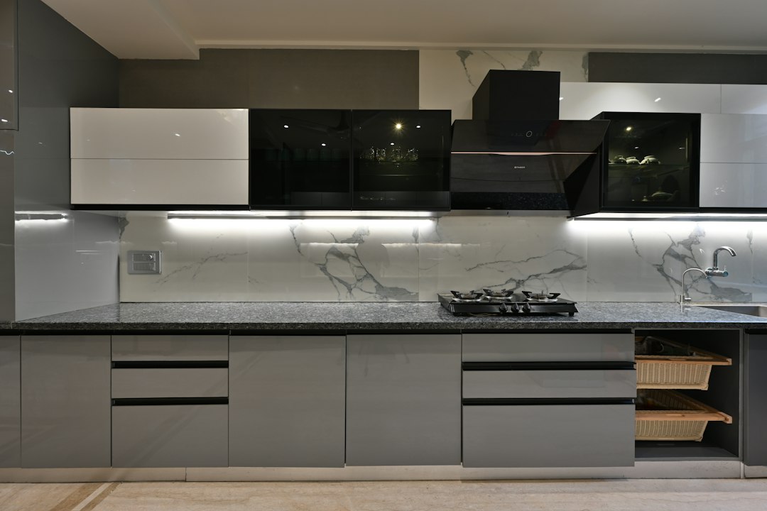 Modular Kitchen in Gurgaon: Design, Cost, Materials & Planning Guide (2026)